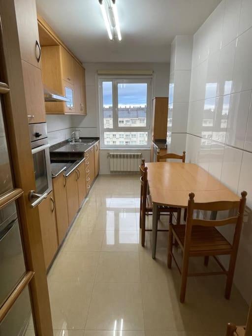 Apartamento Lugo Ciudad Esterno foto